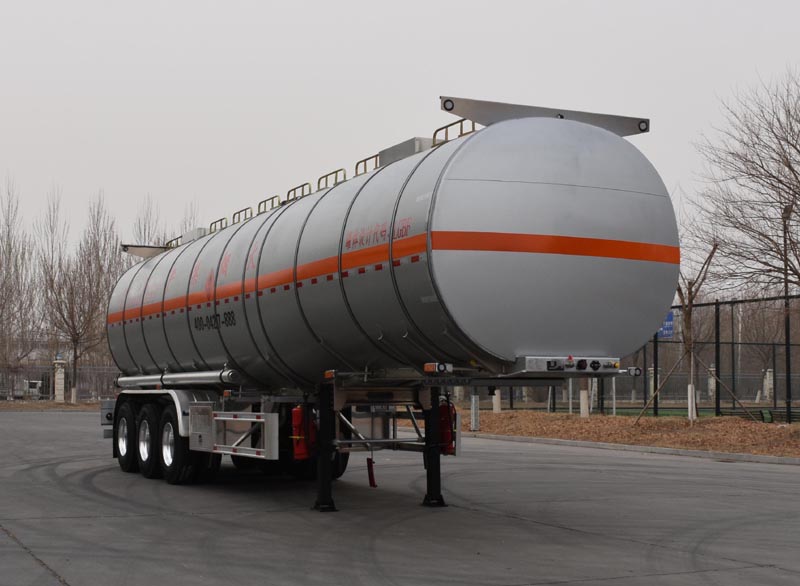 金玺牌12.3米33.3吨3轴铝合金易燃液体罐式运输半挂车(WPH9405GRYL)