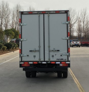 飛碟牌FD5032XXYR66K6-1廂式運輸車公告圖片