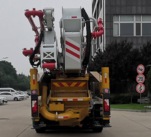 徐工牌XZS5541THBS混凝土泵車公告圖片