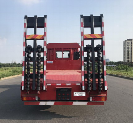 東風(fēng)牌EQ5256TPBL6D平板運輸車公告圖片