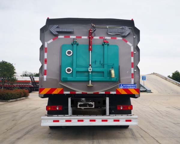 程力牌CL5182TXSBEV純電動(dòng)洗掃車公告圖片