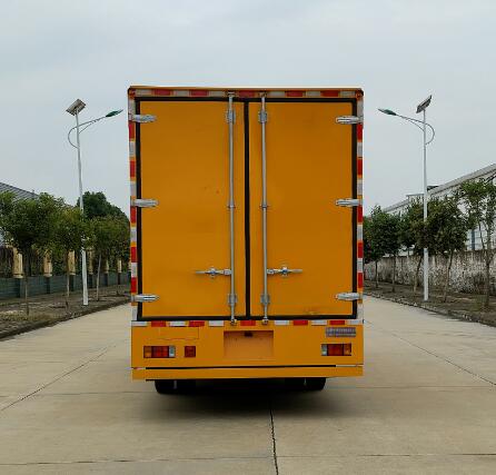 聚塵王牌HNY5080XJXQ6檢修車公告圖片