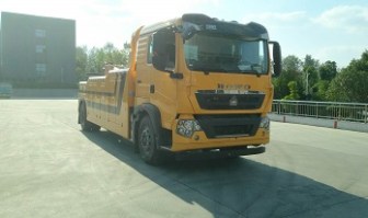 清障车