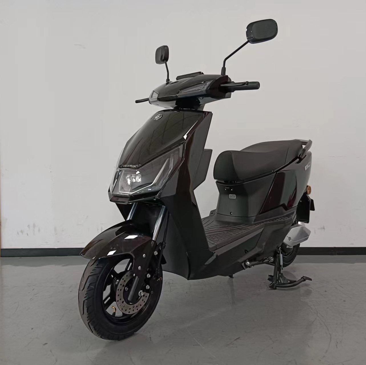 爱玛牌AM1200DT-28电动两轮摩托车公告图片