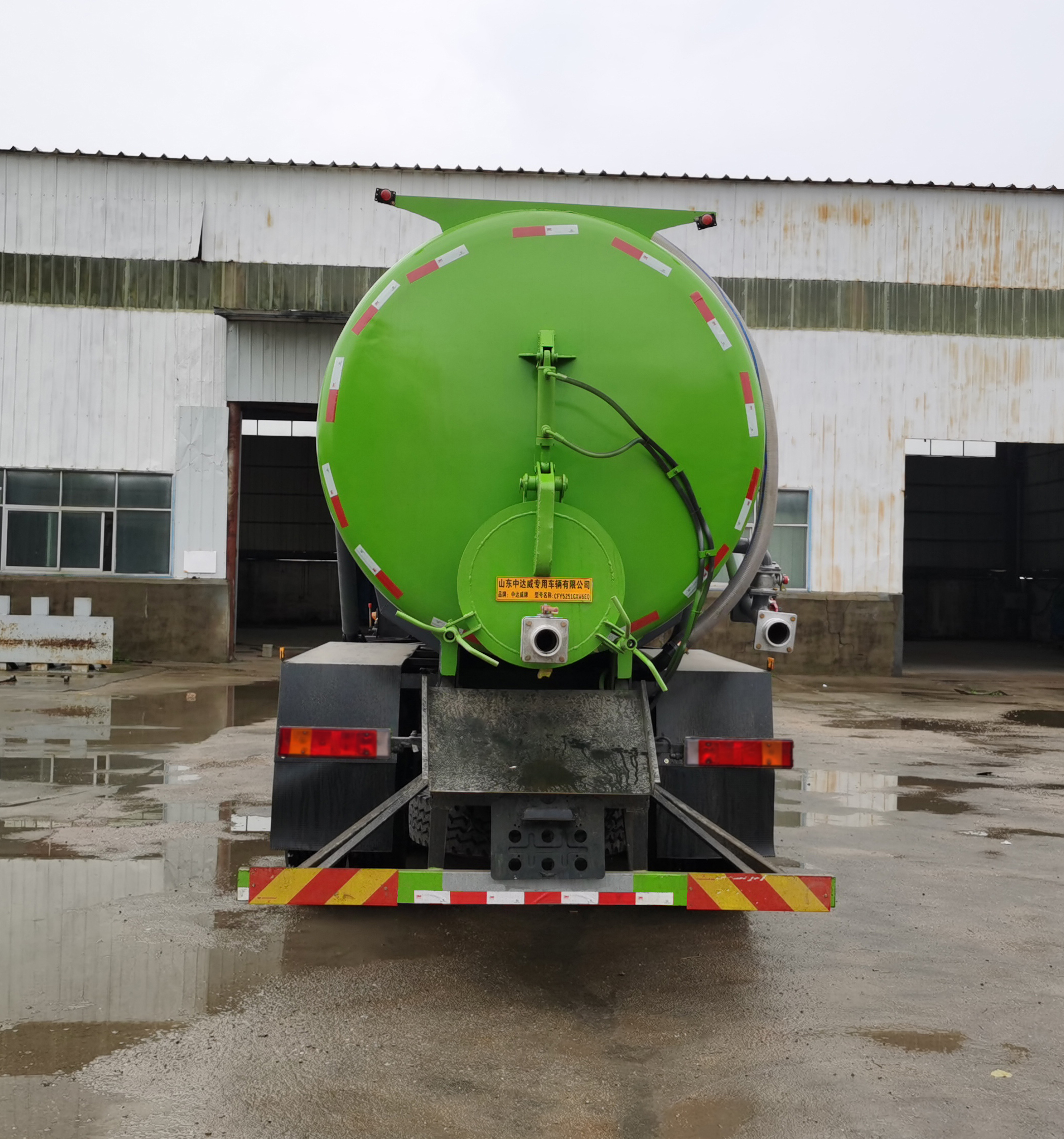 中達(dá)威牌CFY5251GXW6EQ吸污車公告圖片