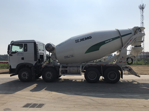 徐工牌XZS5314GJBCZ2混凝土攪拌運輸車公告圖片