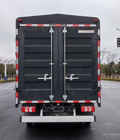 江淮牌HFC5041CCYP23K3B4S倉(cāng)柵式運(yùn)輸車公告圖片