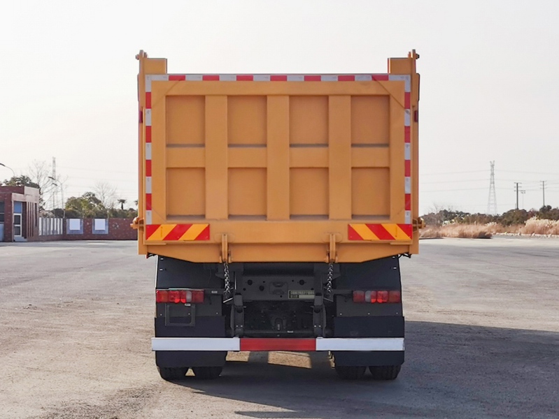 豪沃牌ZZ5317ZLJV386KF1自卸式垃圾車公告圖片