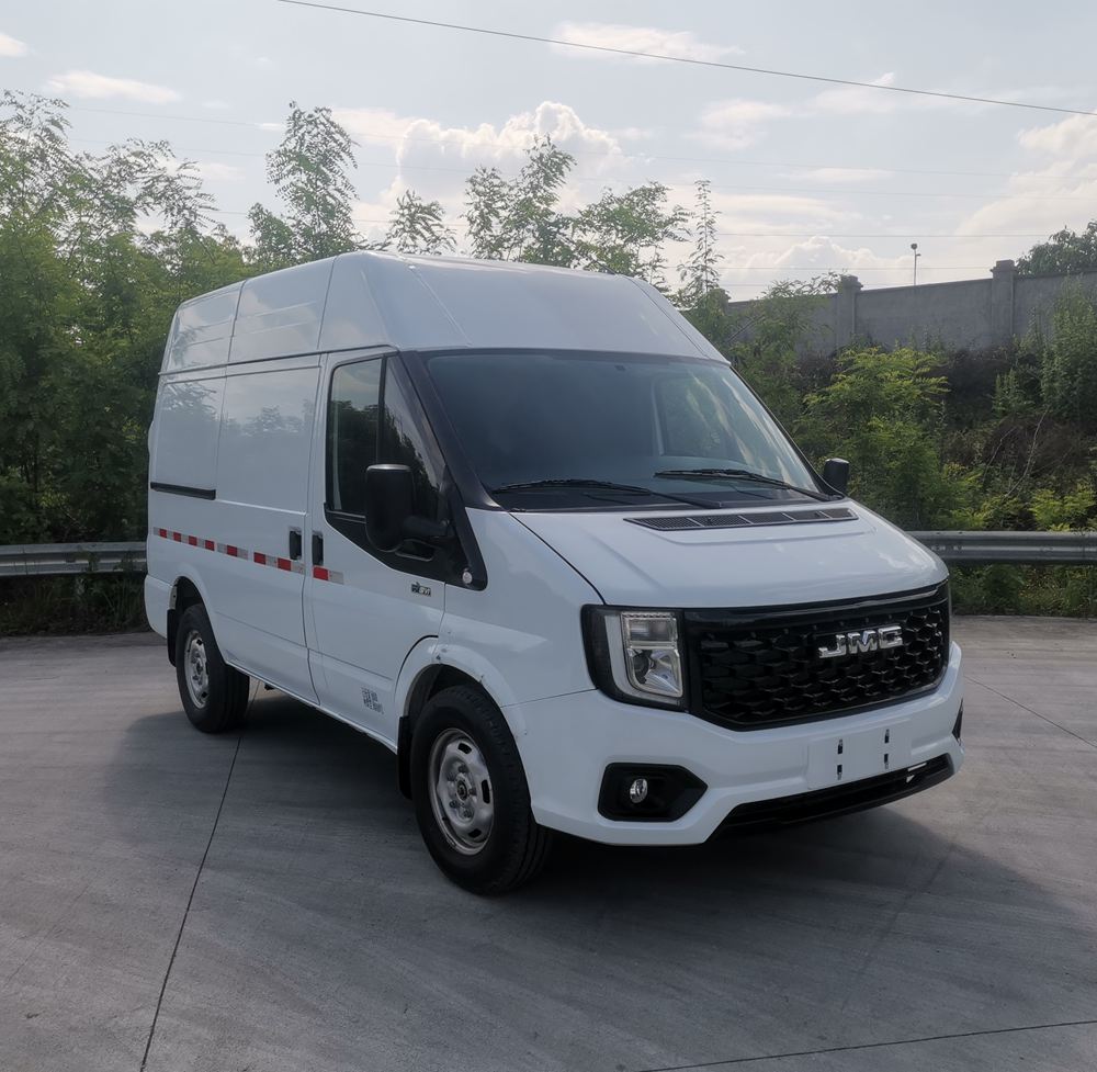 江鈴牌JX5045XXYTD-L6廂式運(yùn)輸車(chē)公告圖片