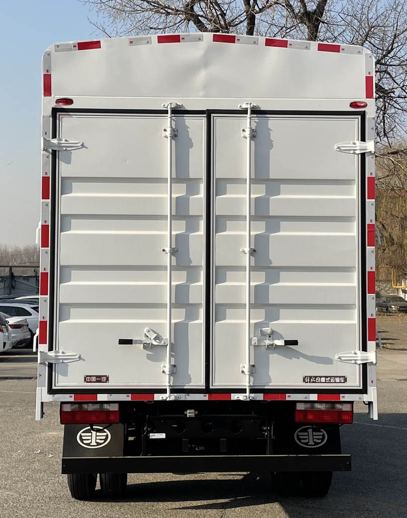 解放牌CA5091CCYP40K56L2E6A84倉(cāng)柵式運(yùn)輸車公告圖片