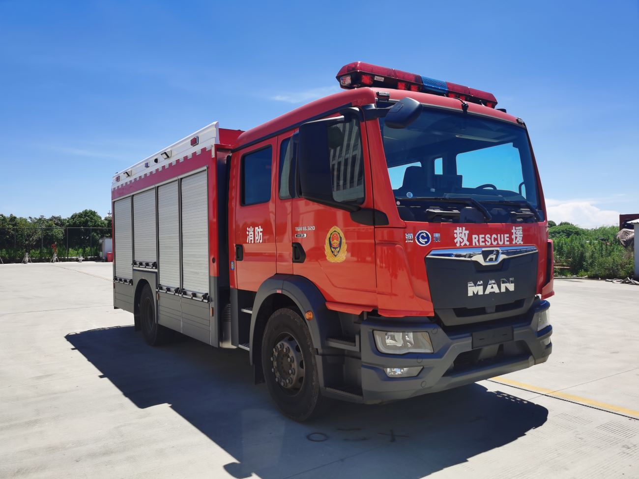 RT5170GXFSG60/M6型水罐消防车图片