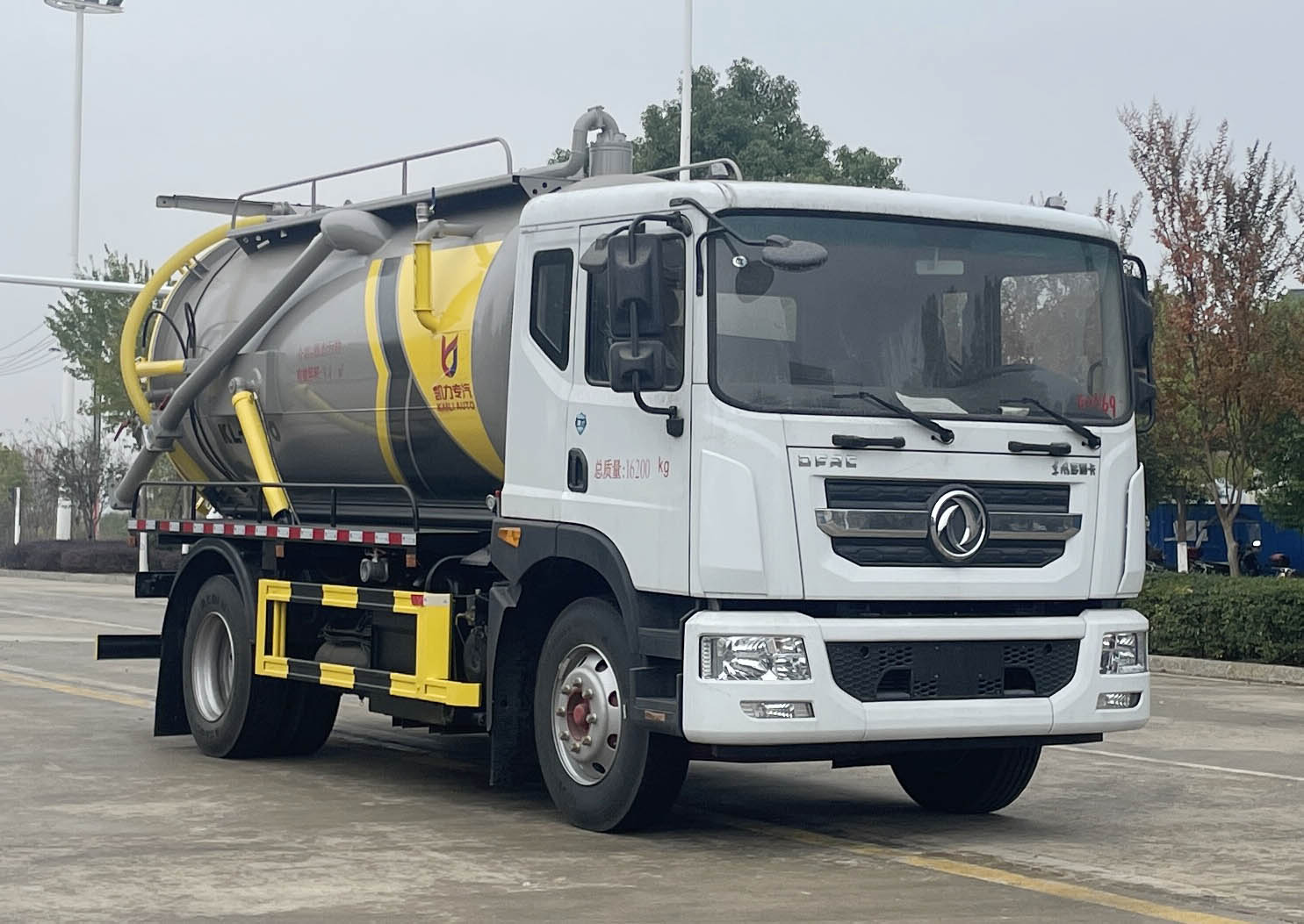 凯力风牌KLF5160GXWE6吸污车公告图片