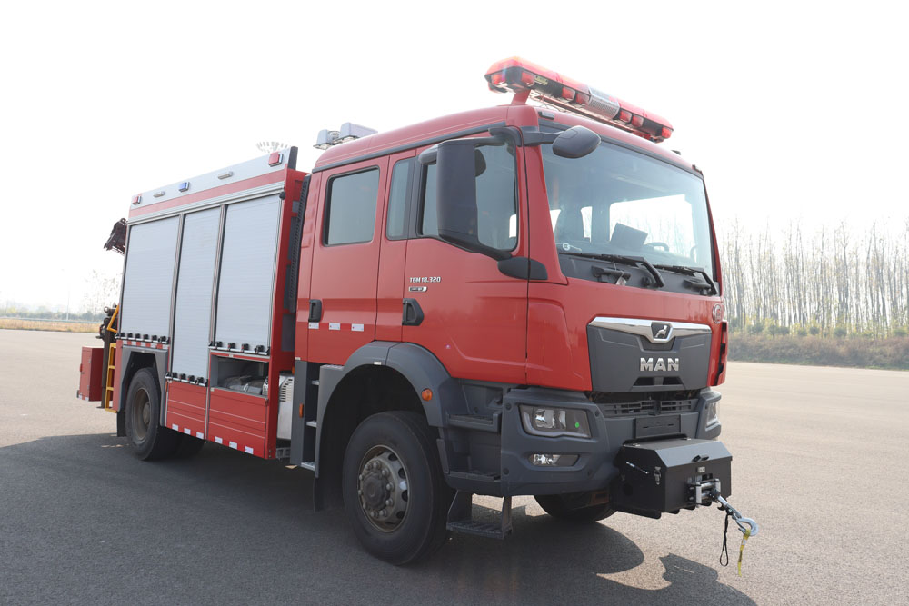 MX5132TXFJY120 光通牌抢险救援消防车图片