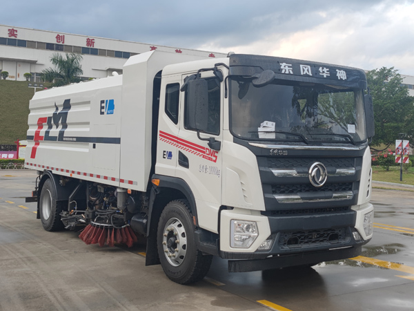 福龍馬牌FLM5182TXSDTBEV純電動洗掃車公告圖片