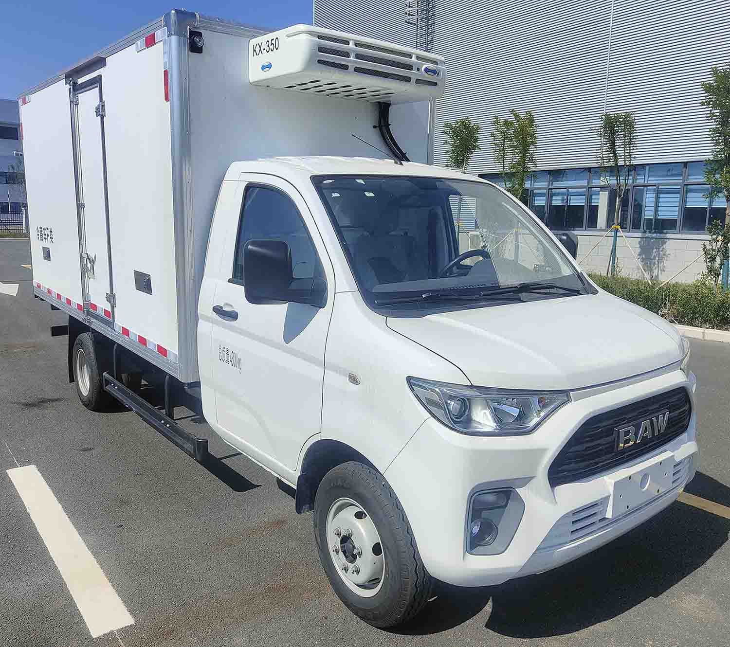 锐胜牌BAW5042XLC1BB5冷藏车公告图片