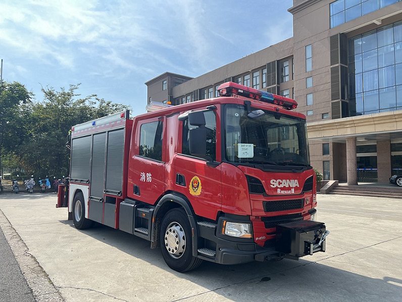 AQZ5140TXFJY120/S型抢险救援消防车图片