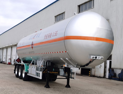 建成牌11.7米29.2吨3轴液化气体运输半挂车(JC9401GYQDX2)