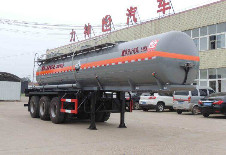 醒狮牌10.4米32吨3轴腐蚀性物品罐式运输半挂车(SLS9409GFW)