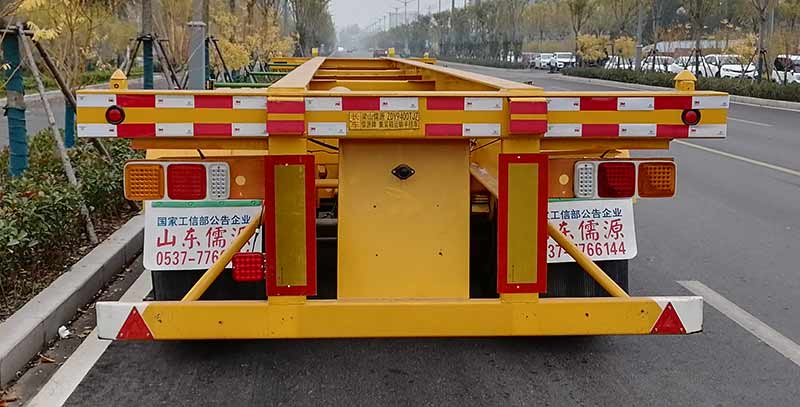 儒源牌ZDY9400TJZ集装箱运输半挂车公告图片