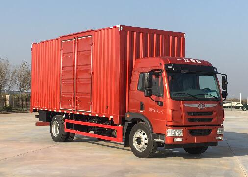 解放牌CA5180XXYPK15L2E6A80廂式運輸車公告圖片