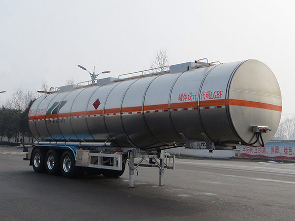 凌宇牌12.1米32.1吨3轴易燃液体罐式运输半挂车(CLY9405GRYC)