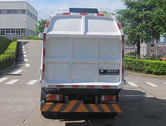 福龍馬牌FLM5070ZDJQL6壓縮式對(duì)接垃圾車公告圖片