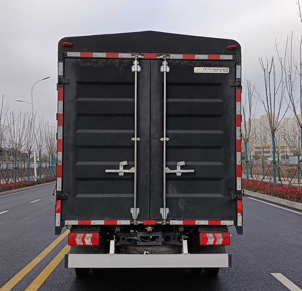 江淮牌HFC5045CCYB22K1C7S-1倉(cāng)柵式運(yùn)輸車公告圖片