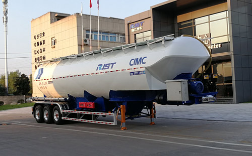 瑞江牌13.3米30.2吨3轴低密度粉粒物料运输半挂车(WL9404GFL55)