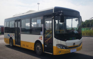 纯电动城市客车