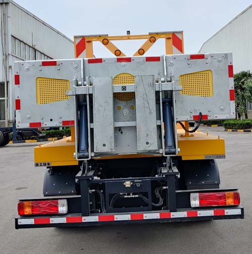 徐工牌XGS5091TFZC6防撞緩沖車(chē)公告圖片