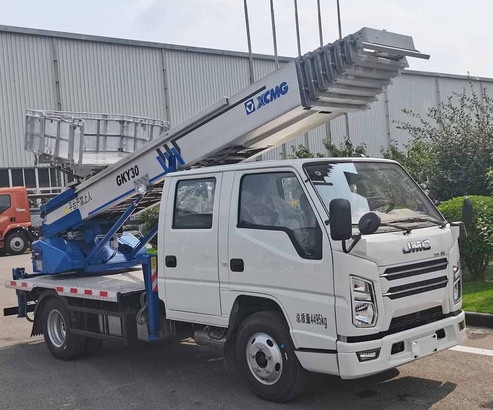 徐工牌XGS5046JGKJ6高空作業(yè)車公告圖片