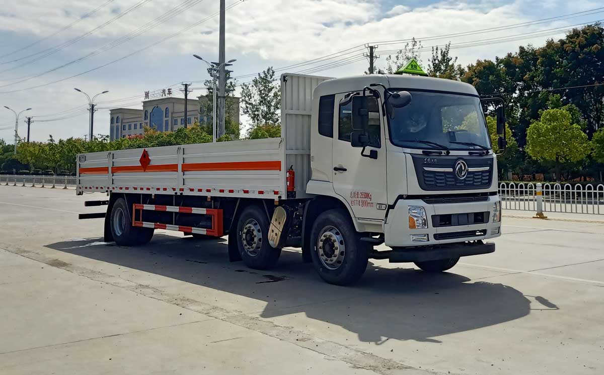 楚飛牌CLQ5260TQP6D氣瓶運(yùn)輸車公告圖片