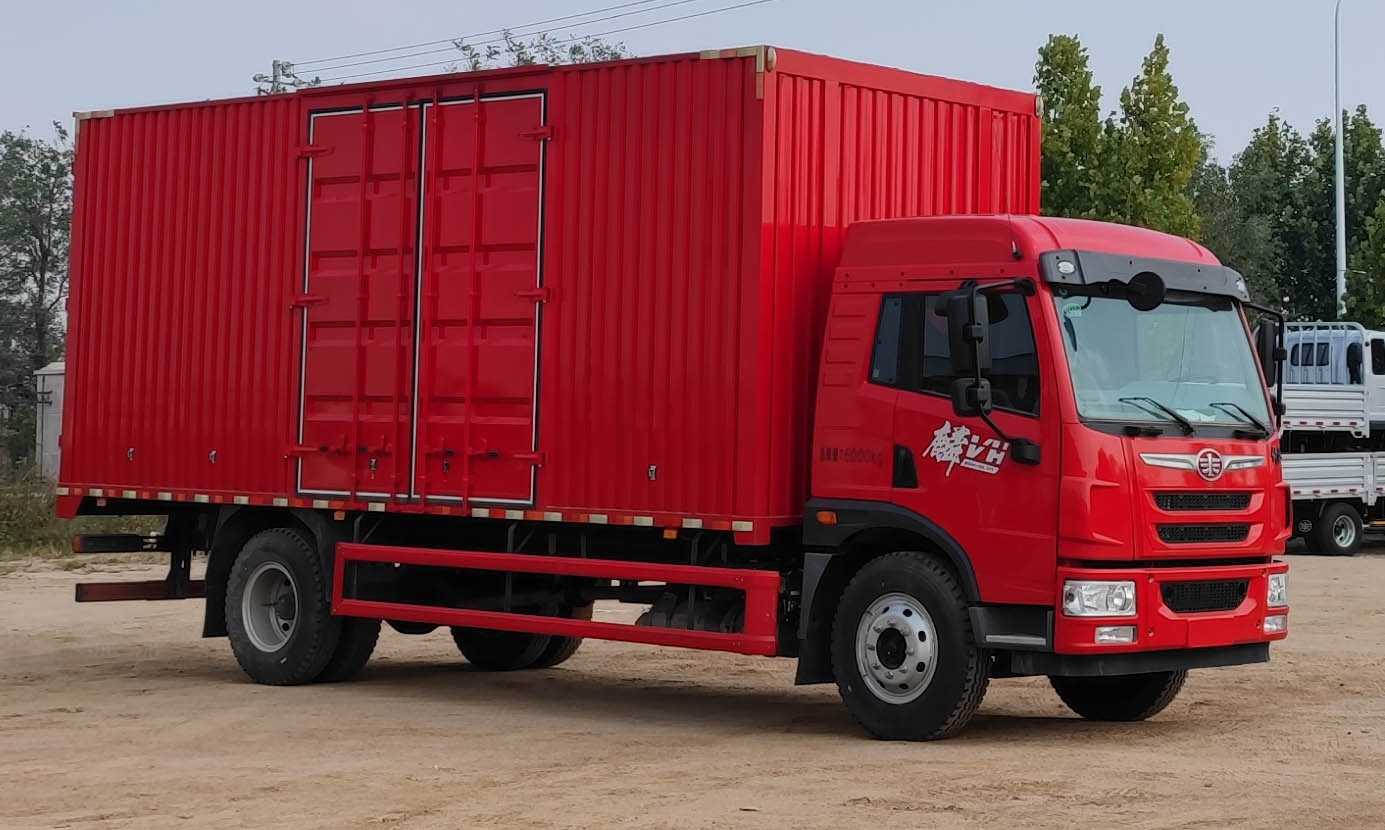 解放牌CA5168XXYPK62L7E6A85廂式運輸車公告圖片