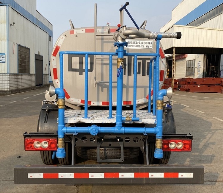 中標(biāo)牌ZBF5073GSSBJE6灑水車(chē)公告圖片