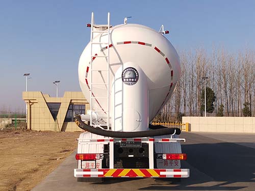 解放牌CA5310GFLP1K15L4T4E6A90低密度粉粒物料運(yùn)輸車公告圖片