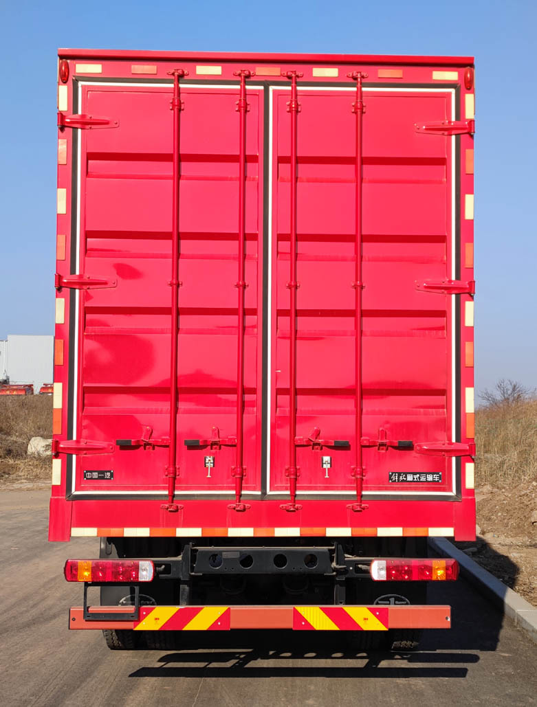 解放牌CA5168XXYPK42L4E6A85廂式運(yùn)輸車公告圖片