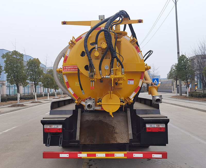 龍牧雙星牌LMX5120GQWEQ6清洗吸污車公告圖片