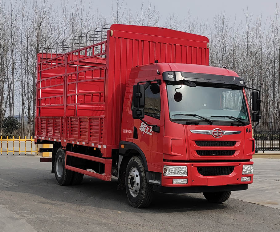 解放牌CA5168CCYPK42L4E6A85倉柵式運(yùn)輸車公告圖片