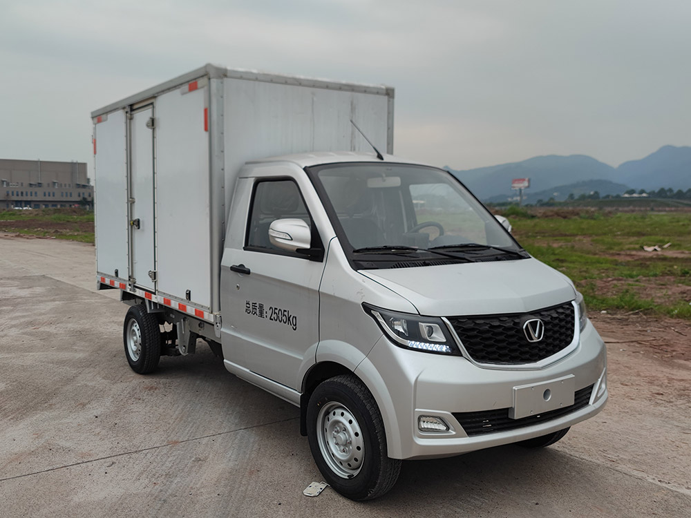 太行成功牌SCH5035XXYD-BEV2純電動(dòng)廂式運(yùn)輸車公告圖片