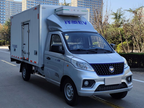福田牌BJ5030XLCEV7純電動(dòng)冷藏車公告圖片