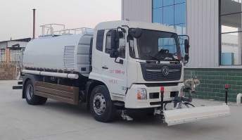清洗车