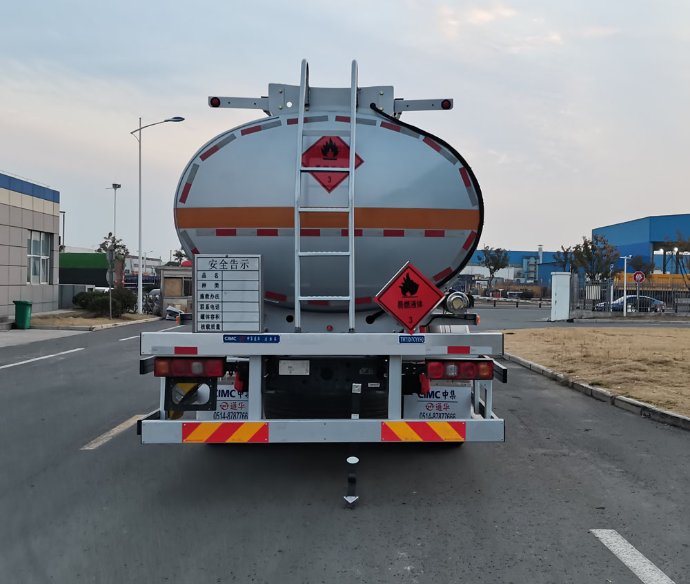 通華牌THT5267GYYSQ運(yùn)油車公告圖片