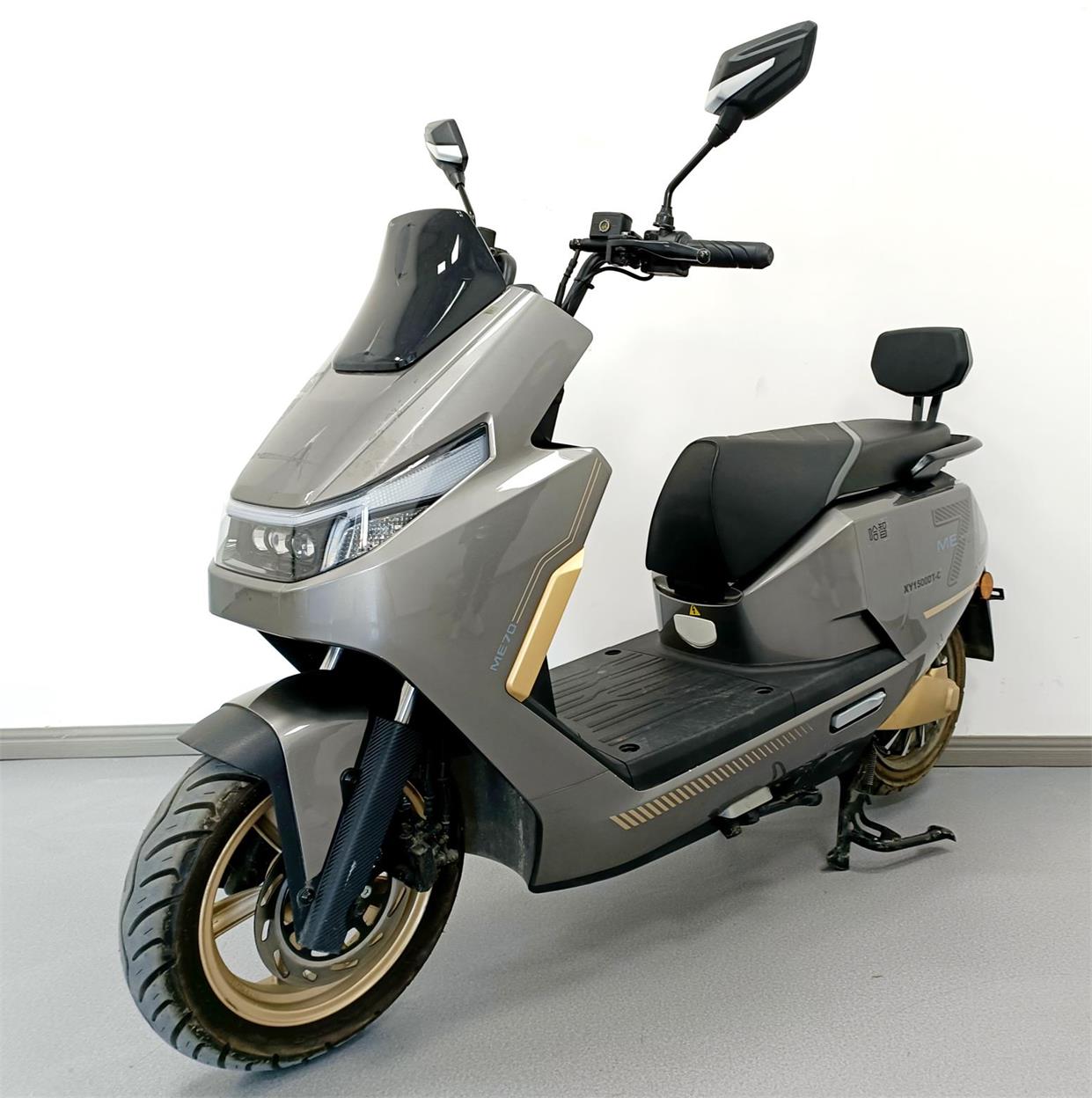 XY1500DT-C 哈智牌纯电动前盘式后盘式电动两轮摩托车图片