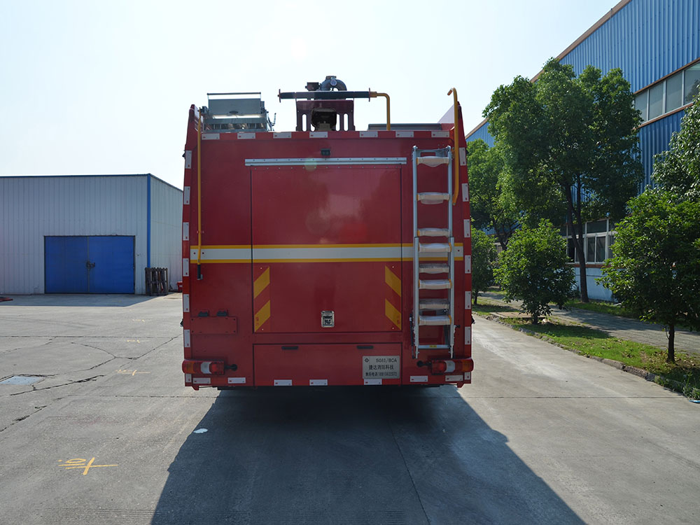捷达消防牌SJD5180GXFSG60/BCA水罐消防车公告图片