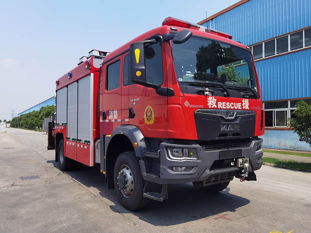 SJD5140TXFJY130/MEAa型抢险救援消防车图片