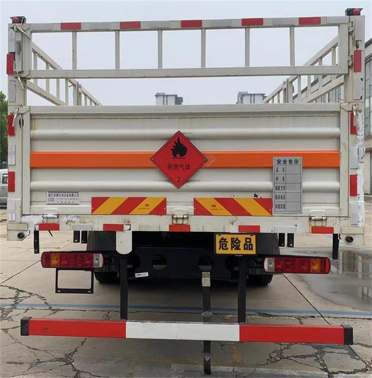 豐霸牌STD5261TQPCA6氣瓶運輸車公告圖片