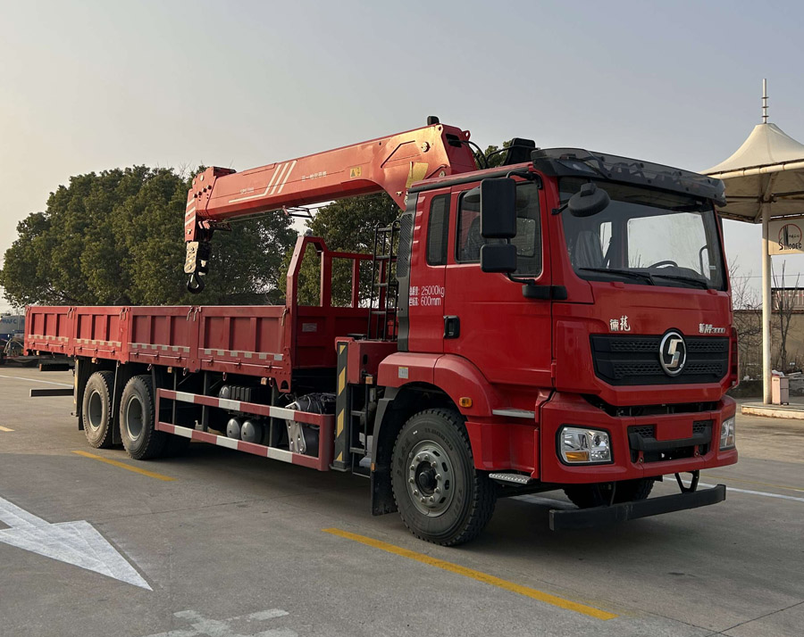 宝路随车牌ABL5259JSQF1随车起重运输车公告图片