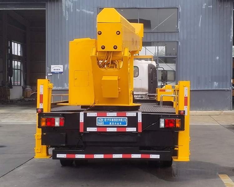 程力牌CL5102JGK6ADS高空作業(yè)車公告圖片