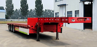 龙恩牌13.8米33.2吨3轴低平板半挂车(LHE9402TDP)