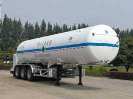 低温液体运输半挂车